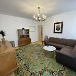 W Starej Kamienicy W Reszlu Apartman *